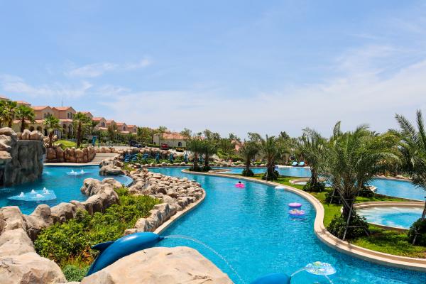 cmv-swimming-pool-04