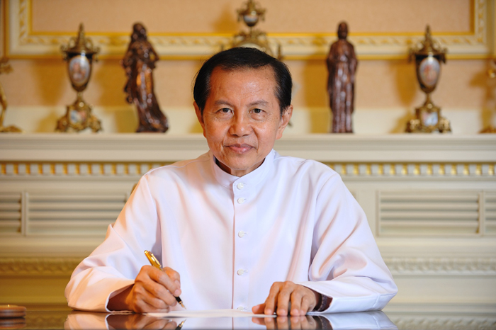 อธิการบดี