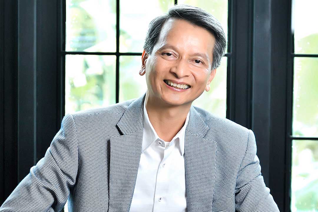 ทวีศักดิ์-ออราเคิล