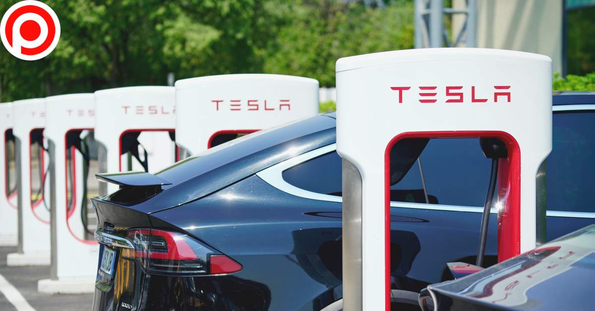 Tesla Charging Station เทสล่า รถยนต์ไฟฟ้า