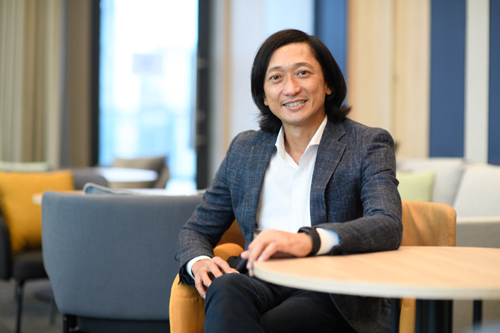 Mr.Hironari-Tomioka