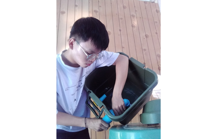 นายธีรเจต