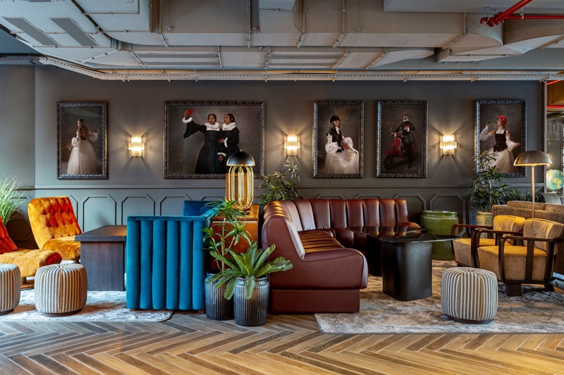 Radisson-RED-Madrid-Lobby