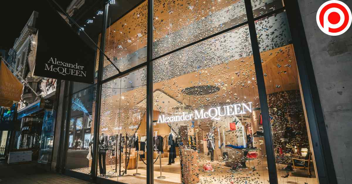 อเล็กซานเดอร์ แม็กควีน Alexander McQueen Store Kering