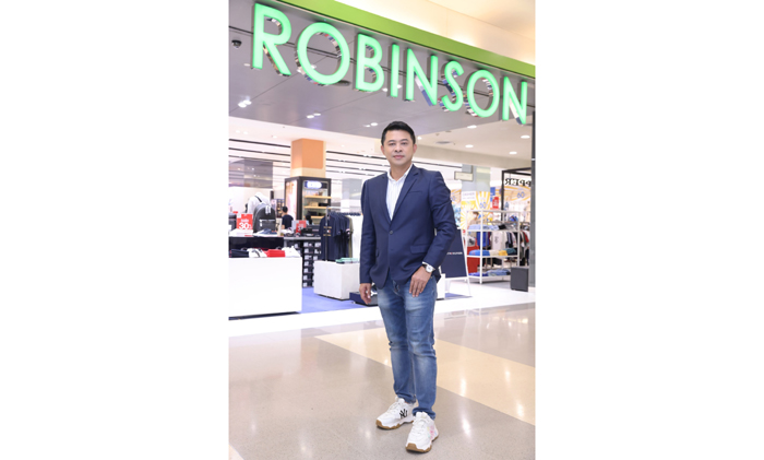 นายนพดล