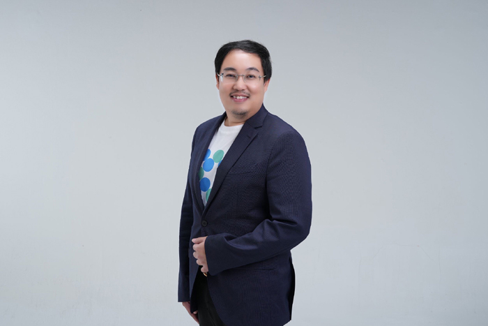 นายสมภพ