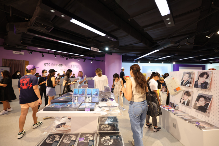 BTS Pop-Up