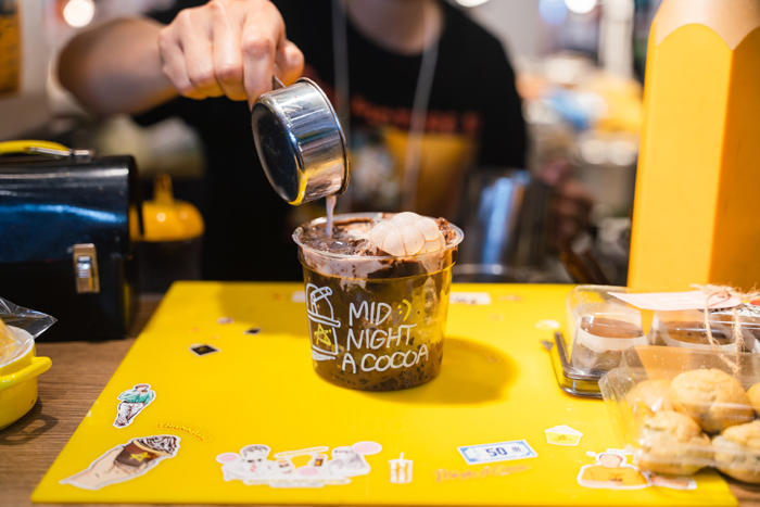 Midnight-A-Cocoa