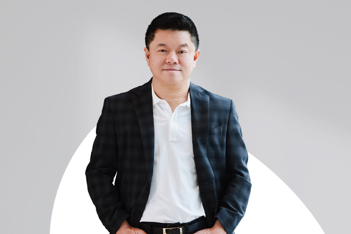 นายสุรชัย