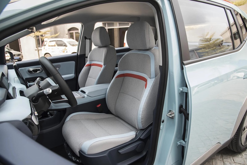 GAC_Aion_Y_interior_019