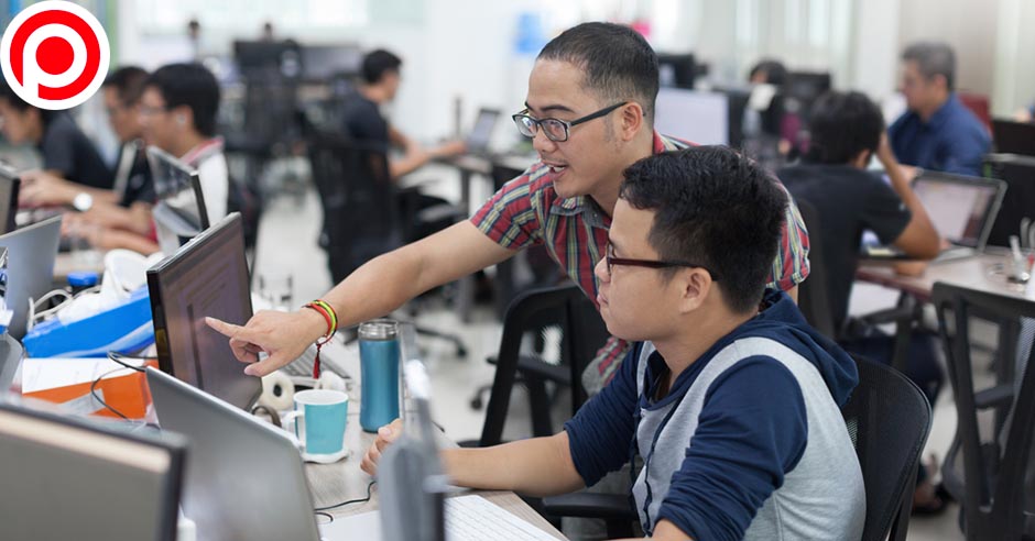 Singapore workers1