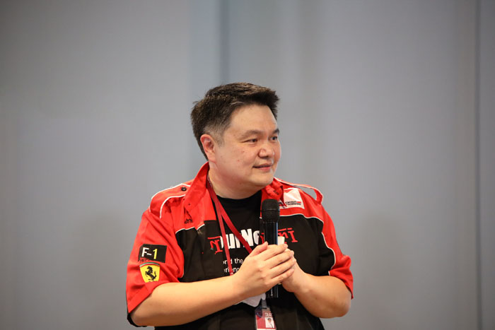 คุณบุญชัย