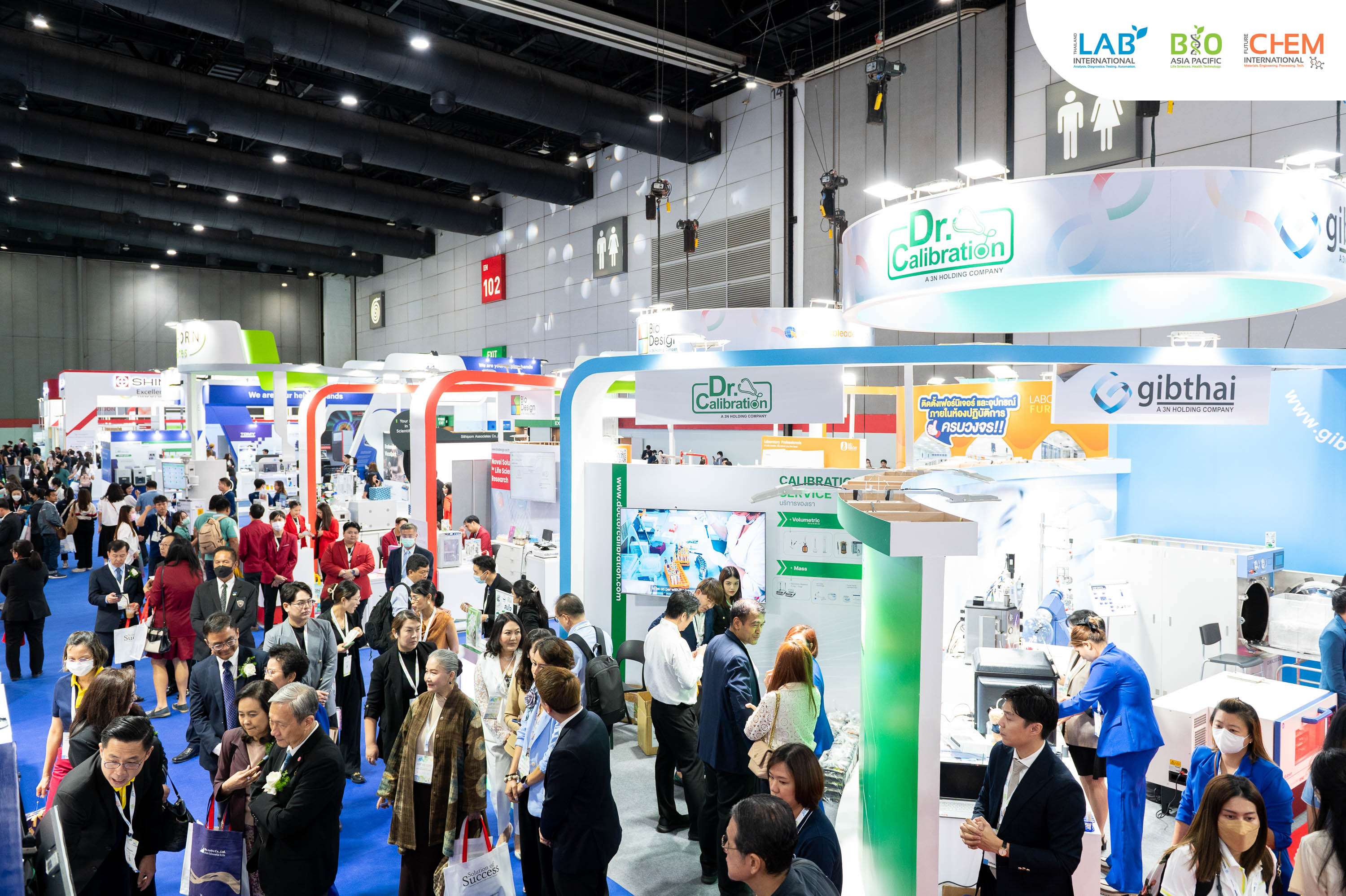 tlab-booth2