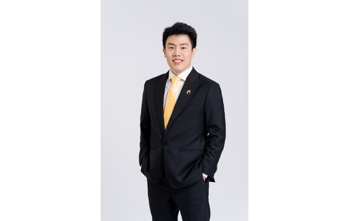 MR.SAKESAN