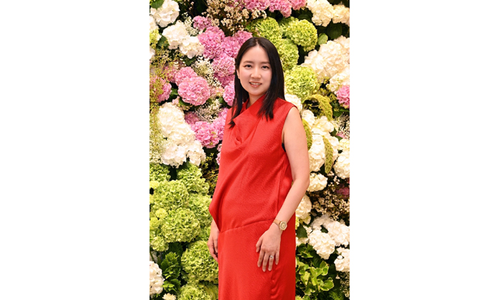 นางณัฐธีรา