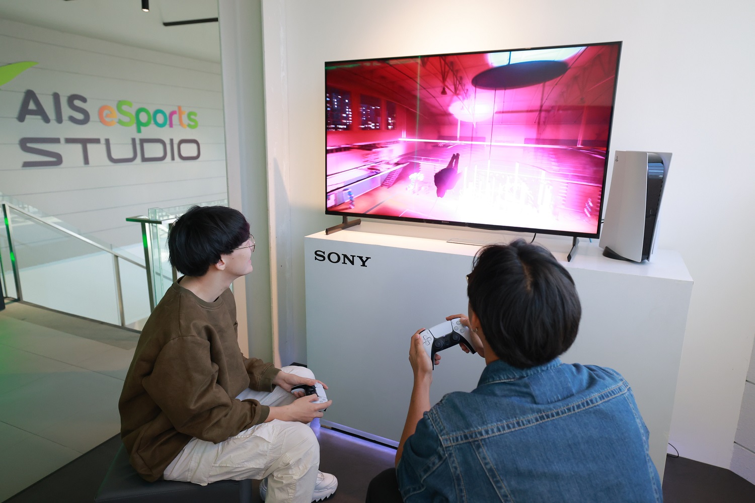 Pic7-AIS-eSports-STUDIO-at-AIS-SIAM-
