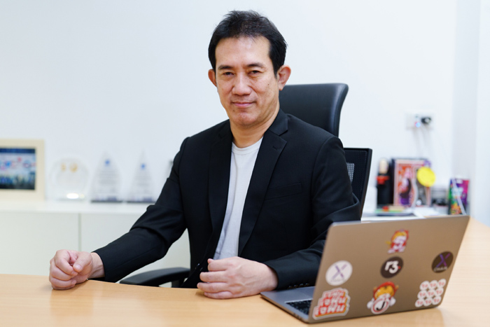 นายธนวัฒน์-1