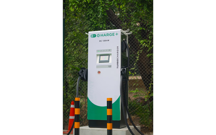 สถานีชาร์จไฟฟ้า-Charge