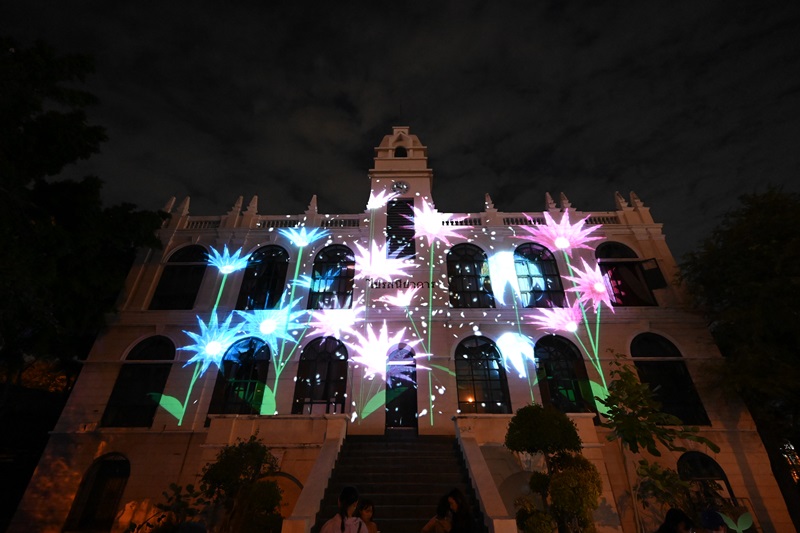 I Flower You Pak Khlong Collective Blooms_BKKDW2024 (1)