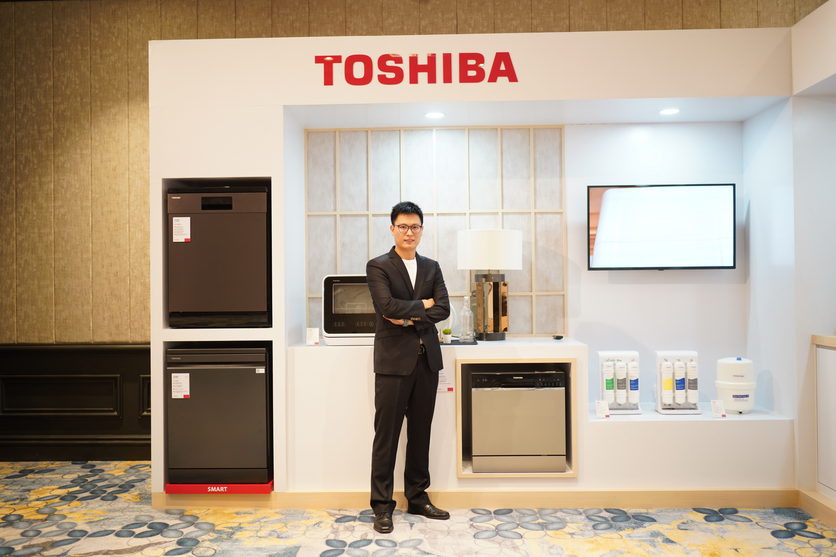 มร.อเล็กซ์-มา_Toshiba_3