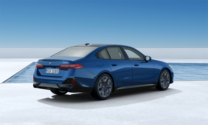 BMW-530e-Blue