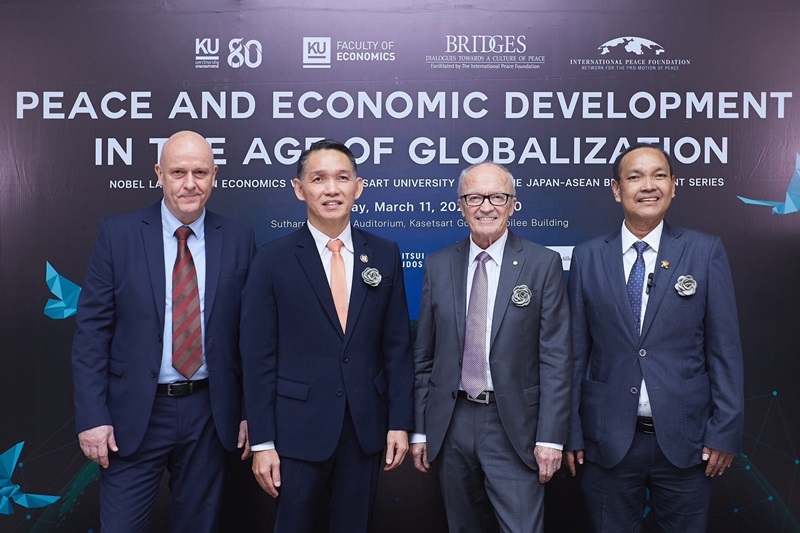 LINE_ALBUM_Econ KU 11Mar_240312_1