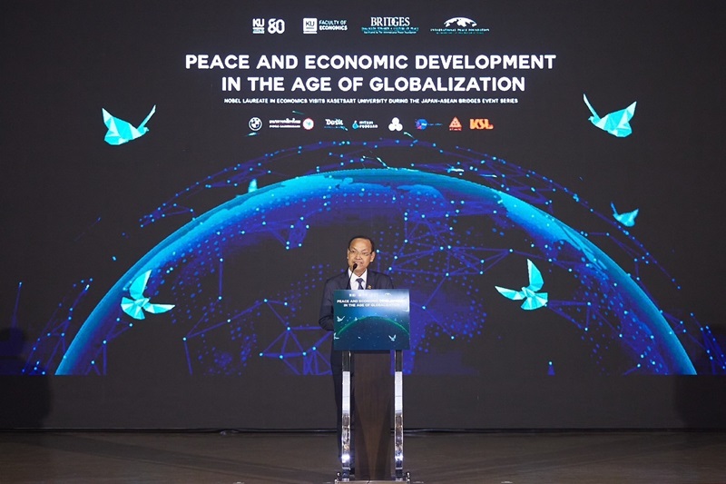 LINE_ALBUM_Econ-KU-11Mar_240312_5