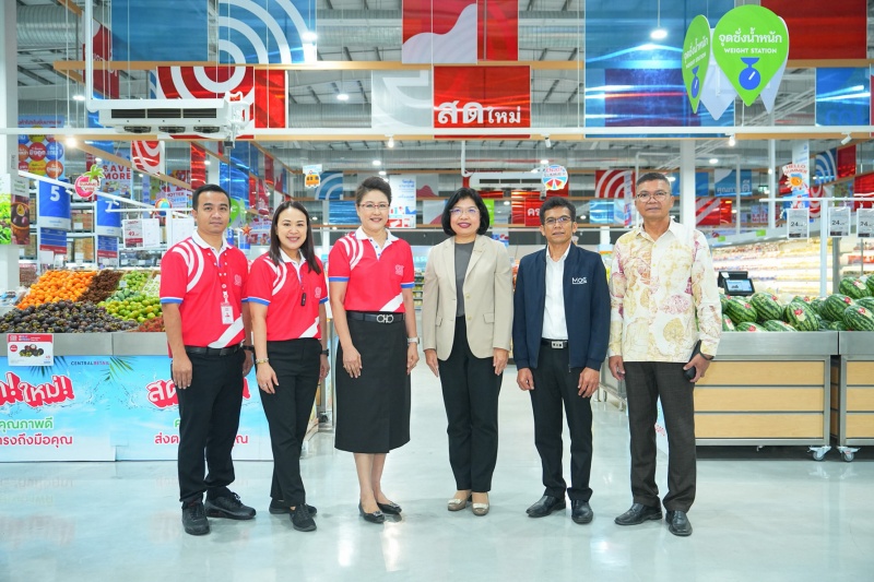 ตรวจเยี่ยมสาขารังสิต (1)