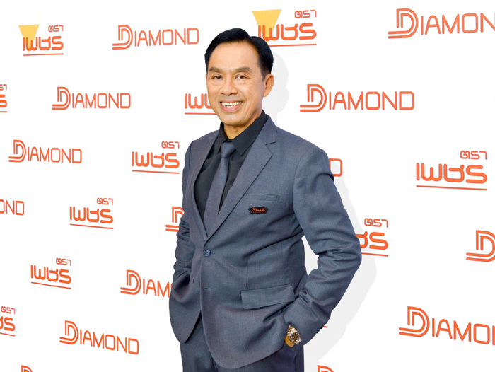 คุณสาธิต