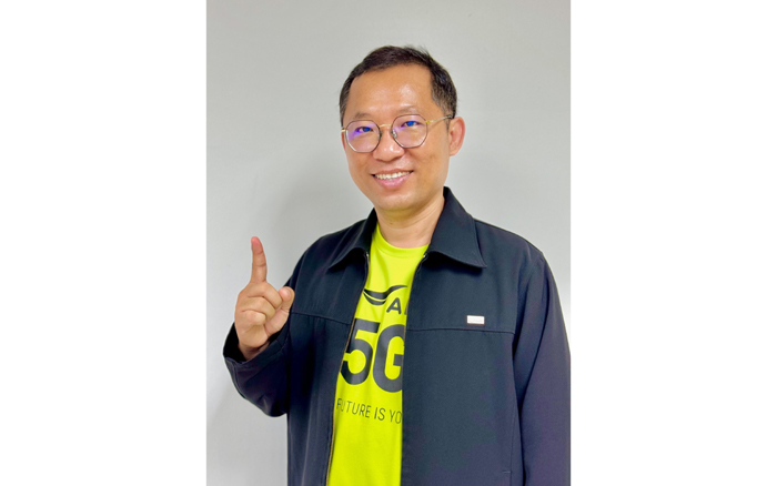 นายสมภพ