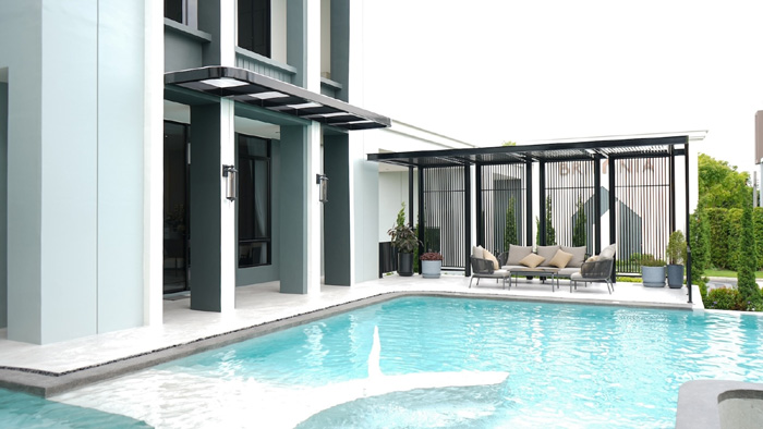 Club-House