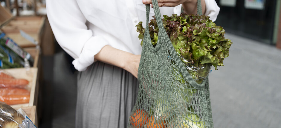 result_front-view-woman-carrying-groceries-tote-bag