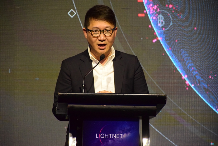 ชัชวาลย์-Lightnet