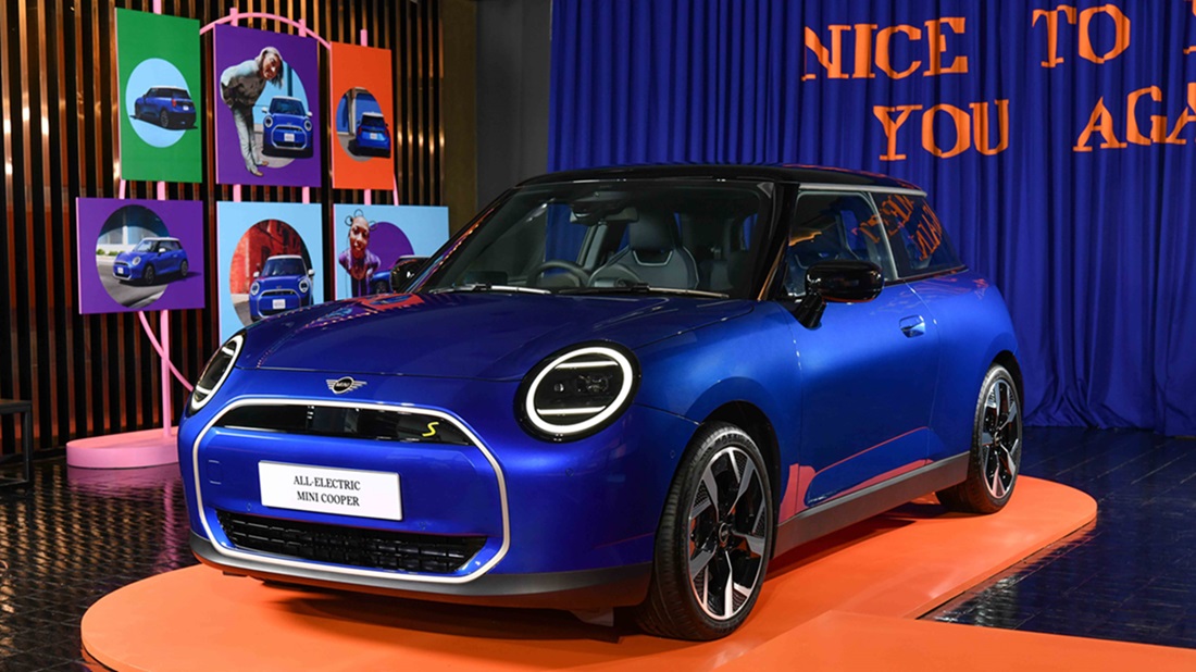 The-new-MINI-Cooper-SE-Exterior-2-1