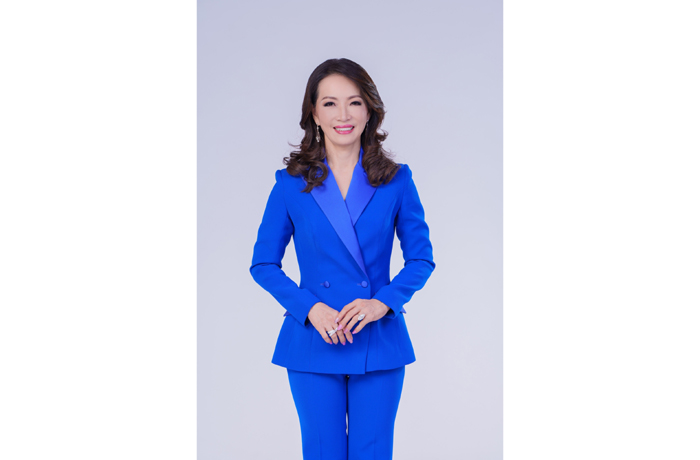 นางสาวจรีพร