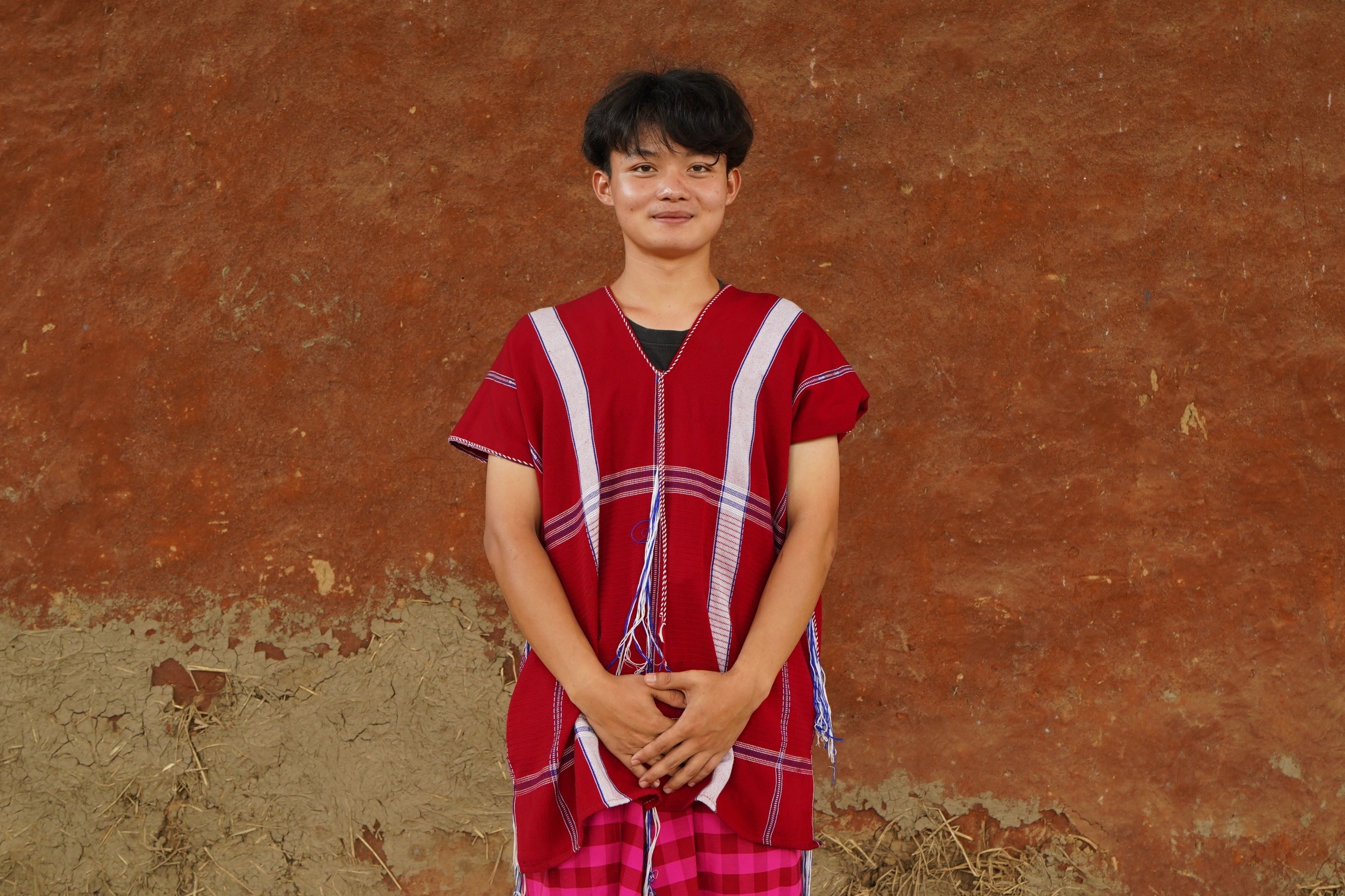 UTF-813_นายสุ-โพสี