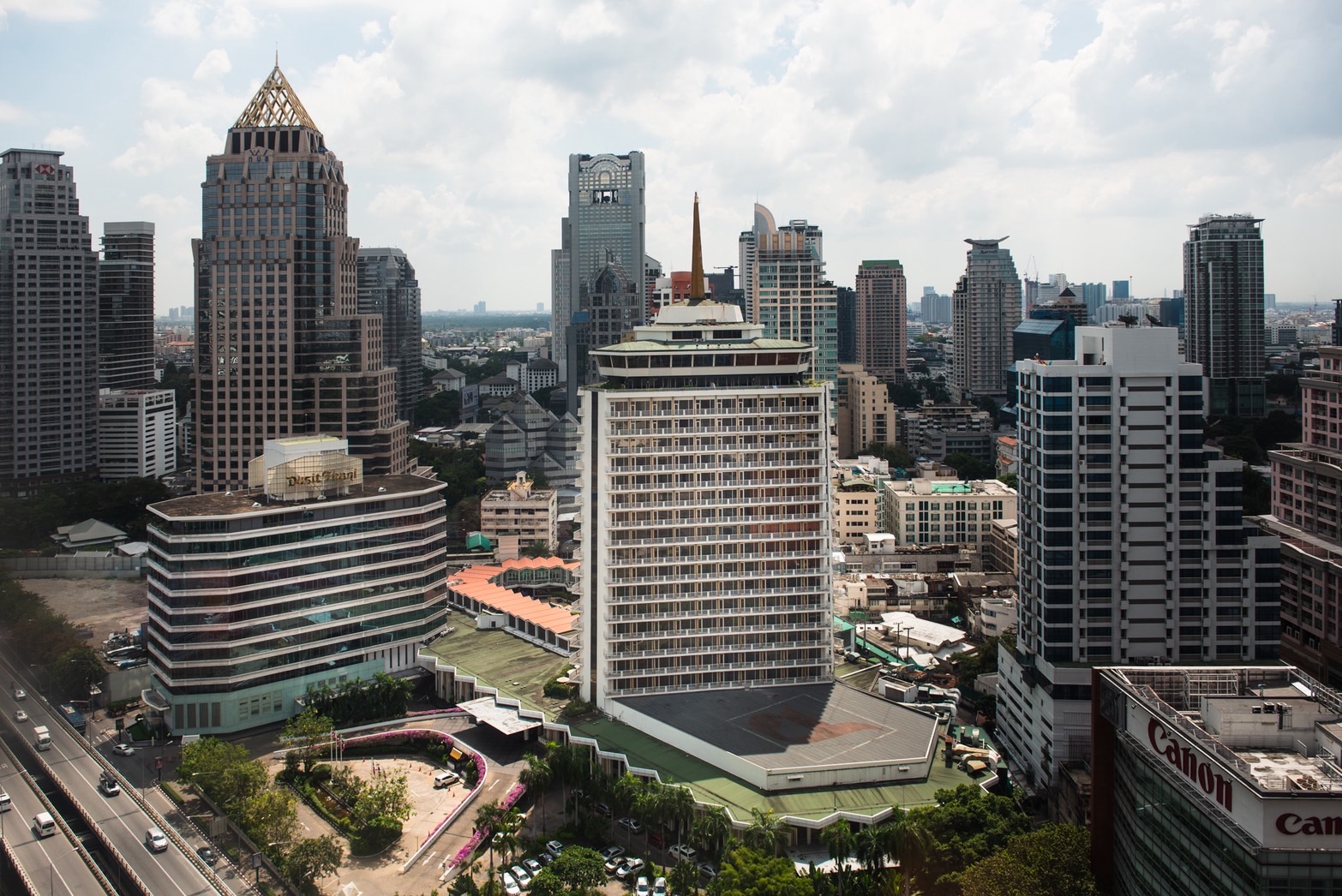 โรงแรม ดุสิตธานี กรุงเทพ ก่อนรีโนเวต