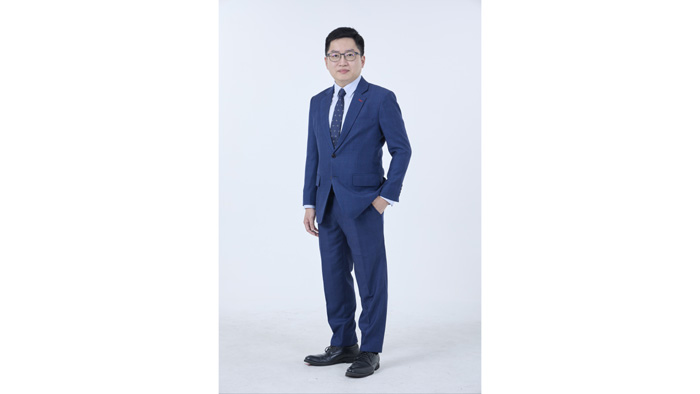 Mr. Hsi-Ling