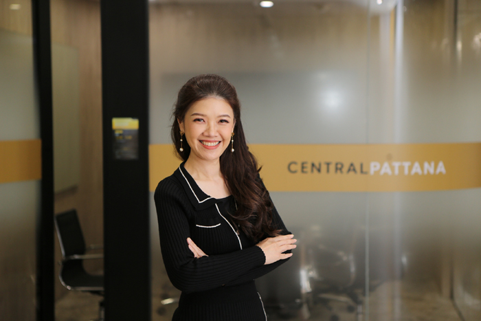 Ms.Naparat