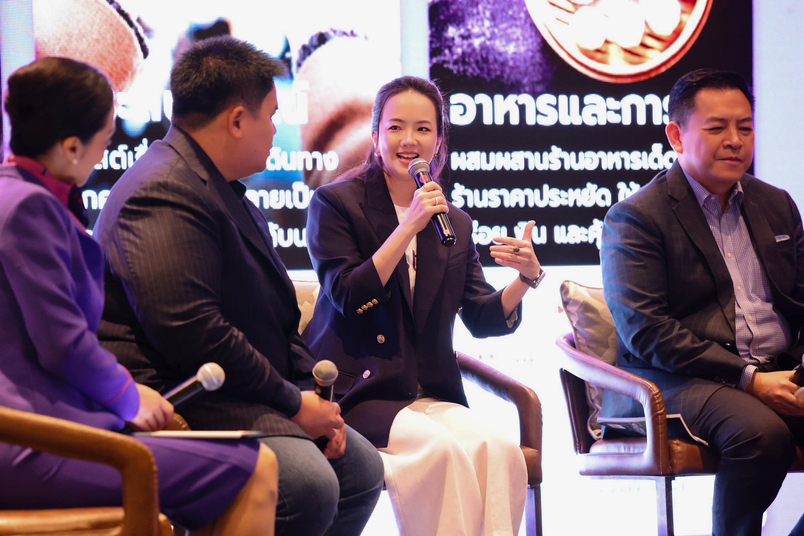 11_การบินไทย-เปิดเวที-THAI-Talk-11