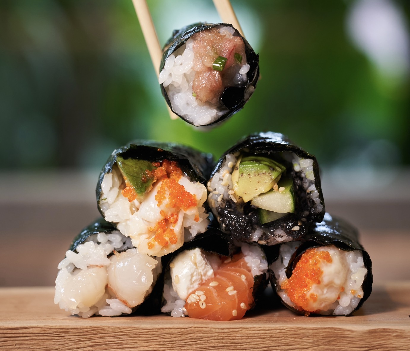 KANORI Hand Roll Bar