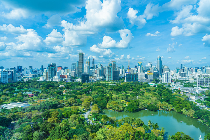 Beautiful landscape of cityscape with city building around lumpi