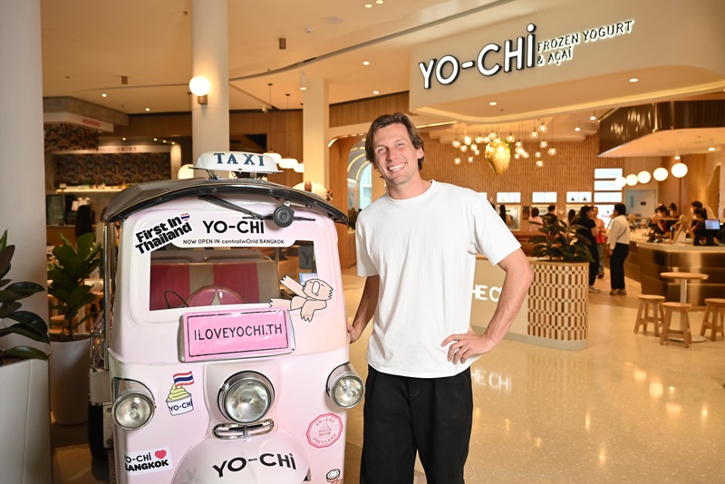 3. โอลิเวอร์ อัลลิส ประธานเจ้าหน้าที่ฝ่ายแบรนด์ และผู้ร่วมก่อตั้ง Yo-Chi.JPG