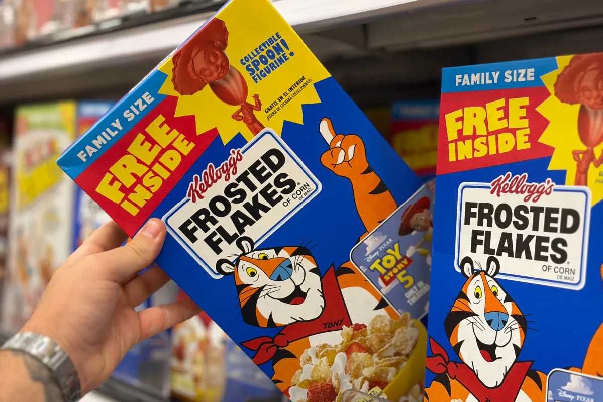 Kelloggs-Frosted-Flakes.jpg.jpg