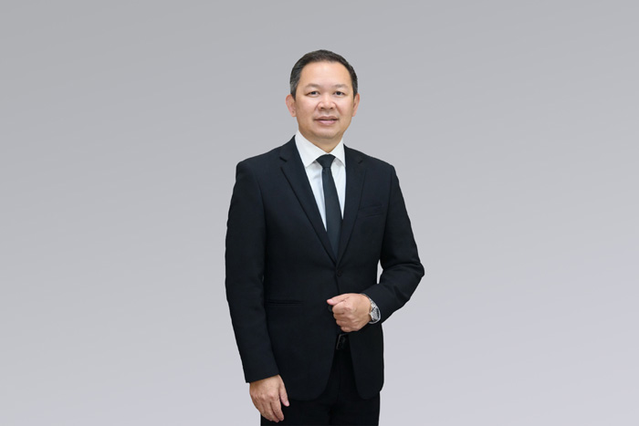 Khun Sornchai.jpg