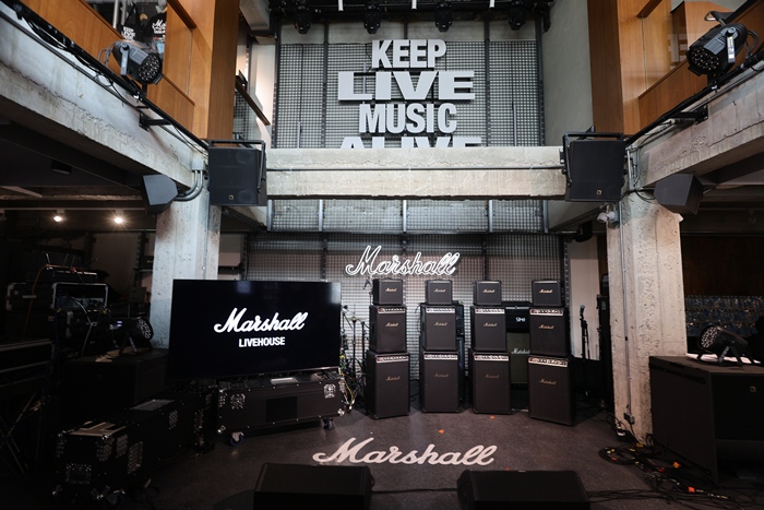 Live From Marshall Livehouse.JPG